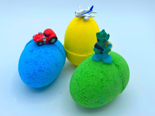 BASICS BOYS EGG Bath Bomb with Surprise Toy Inside - Berwyn Betty's Bath & Body Shop