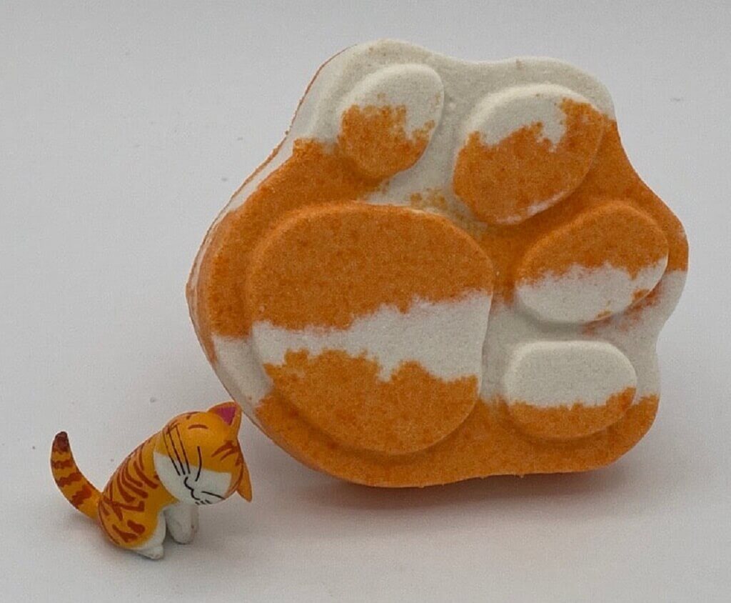 Cat Paw Print Bath Bombs Party Pack (with Toys Inside) - 6 ct - Berwyn Betty's Bath & Body Shop