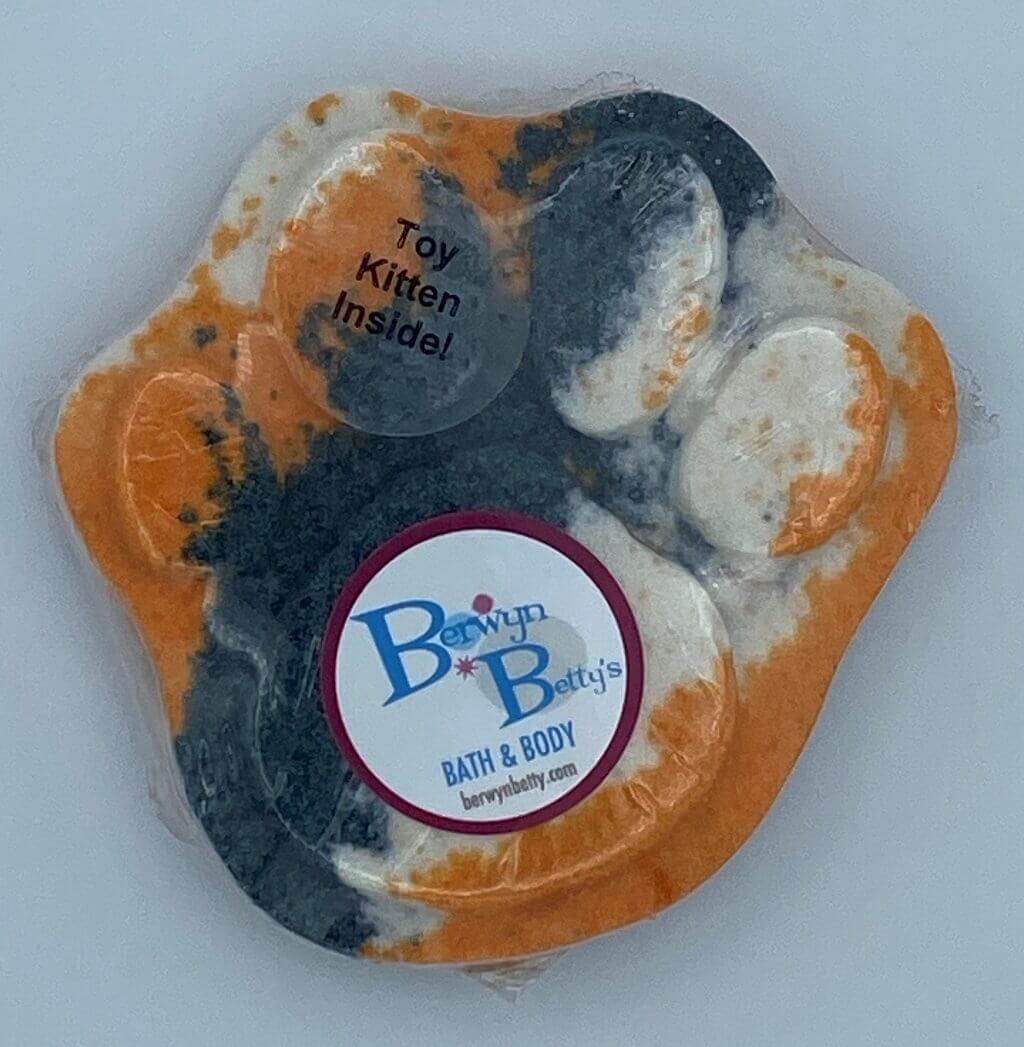 Cat Paw Print Bath Bombs Party Pack (with Toys Inside) - 6 ct - Berwyn Betty's Bath & Body Shop