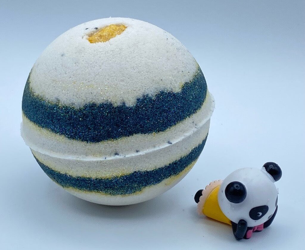 Panda Bath Bombs Party Pack (with Toys Inside) - 6 ct - Berwyn Betty's Bath & Body Shop