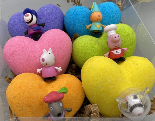 Peppa Pig Valentine Hearts Bath Bomb Gift Box (with Toy Inside) - 6 ct - Berwyn Betty's Bath & Body Shop