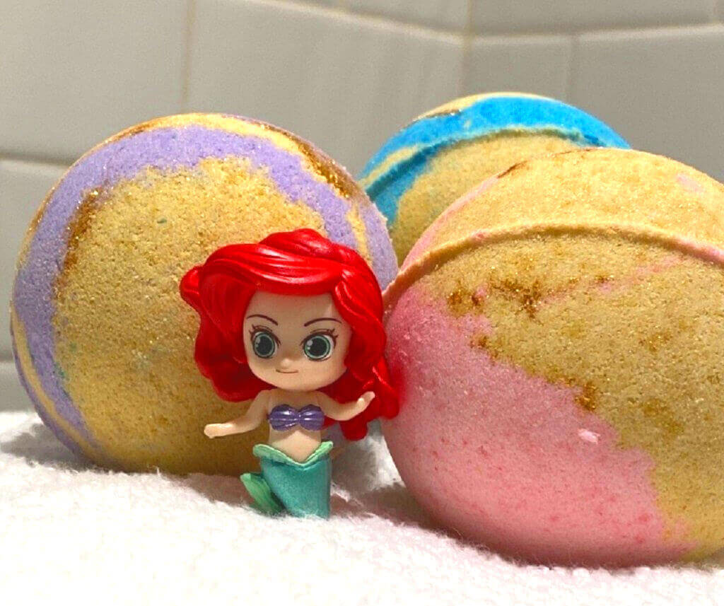 Princess Bath Bombs Party Pack (with Toys Inside) - 6 ct - Berwyn Betty's Bath & Body Shop