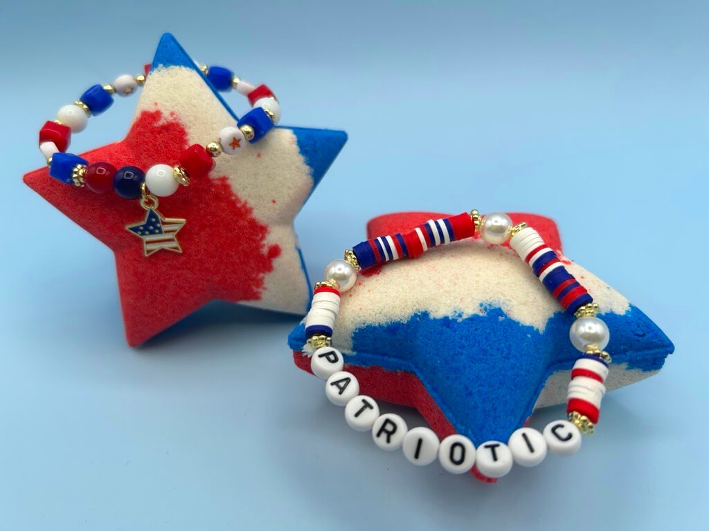Patriotic America Star Bath Bomb with Toy Bracelet Inside
