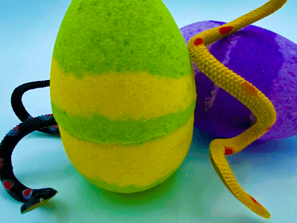 Snake Egg Kids Bath Bomb with Toy Inside