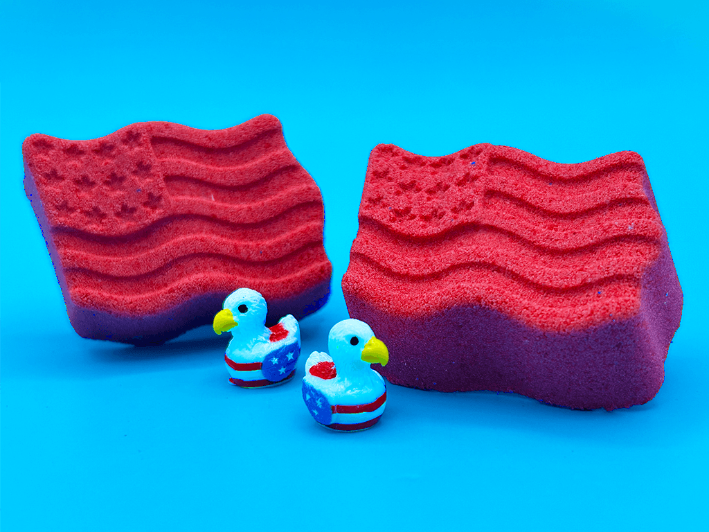 BASICS American Flag Kids Bath Bomb with Patriotic Duck Figure Inside
