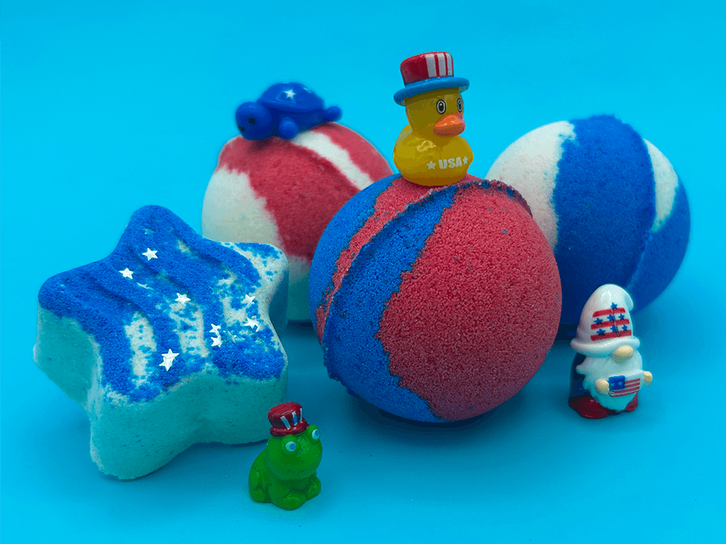BASICS Patriotic Kids Bath Bomb Gift Bag with Patriotic Toys Inside - 6 ct