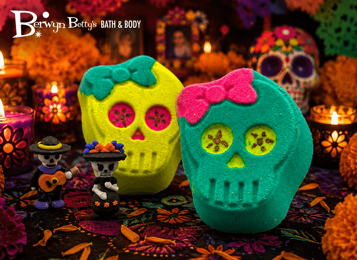 Halloween Sugar Skull Bath Bomb for Kids with Surprise Day of the Dead Toy Inside