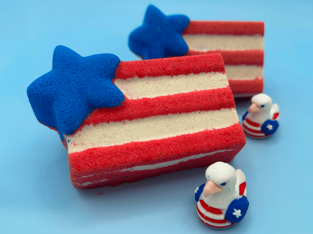 American Flag Kids Bath Bomb with Patriotic Duck Figure