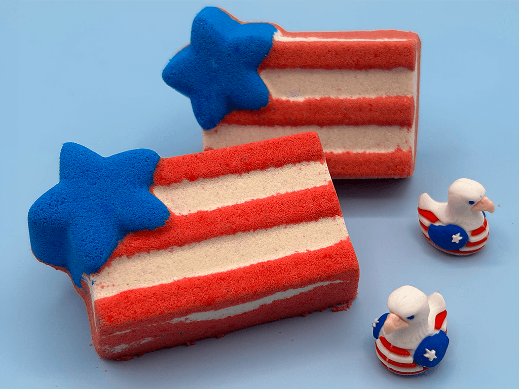 American Flag Kids Bath Bomb with Patriotic Duck Figure