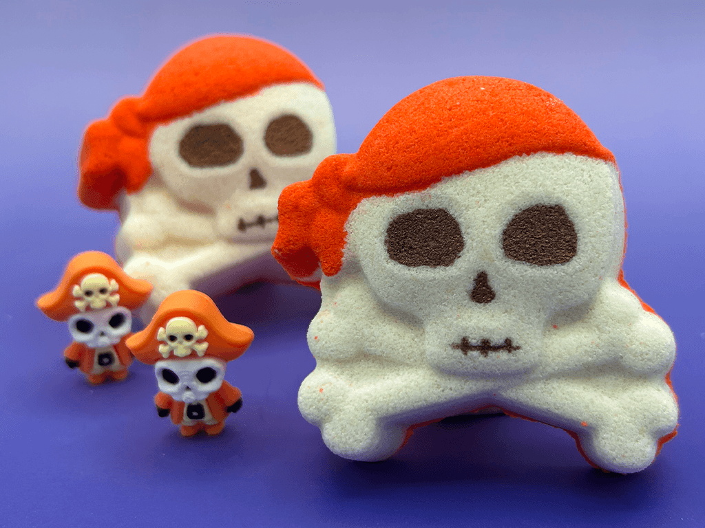 Halloween Jolly Roger Bath Bomb for Kids with Surprise Skeleton Pirate Toy Inside