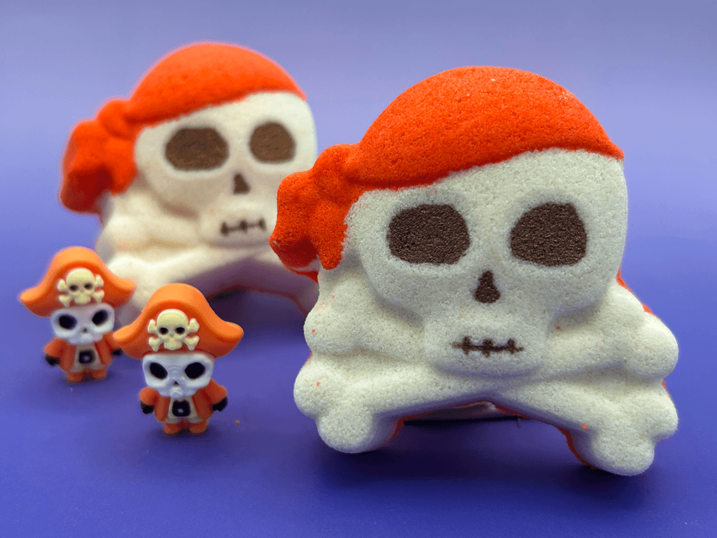Halloween Jolly Roger Bath Bomb for Kids with Surprise Skeleton Pirate Toy Inside