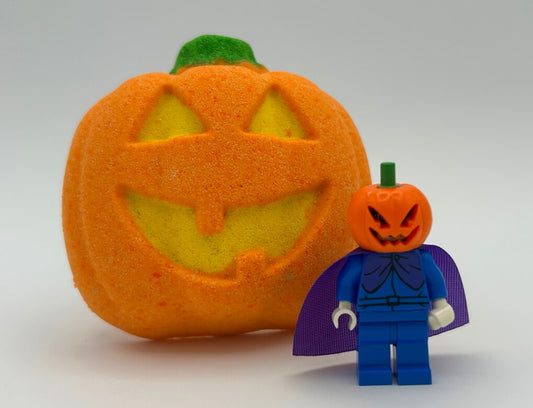 🎃 Jack O'Lantern Kids Bath Bomb with Pumpkinhead Minifigure Toy Inside