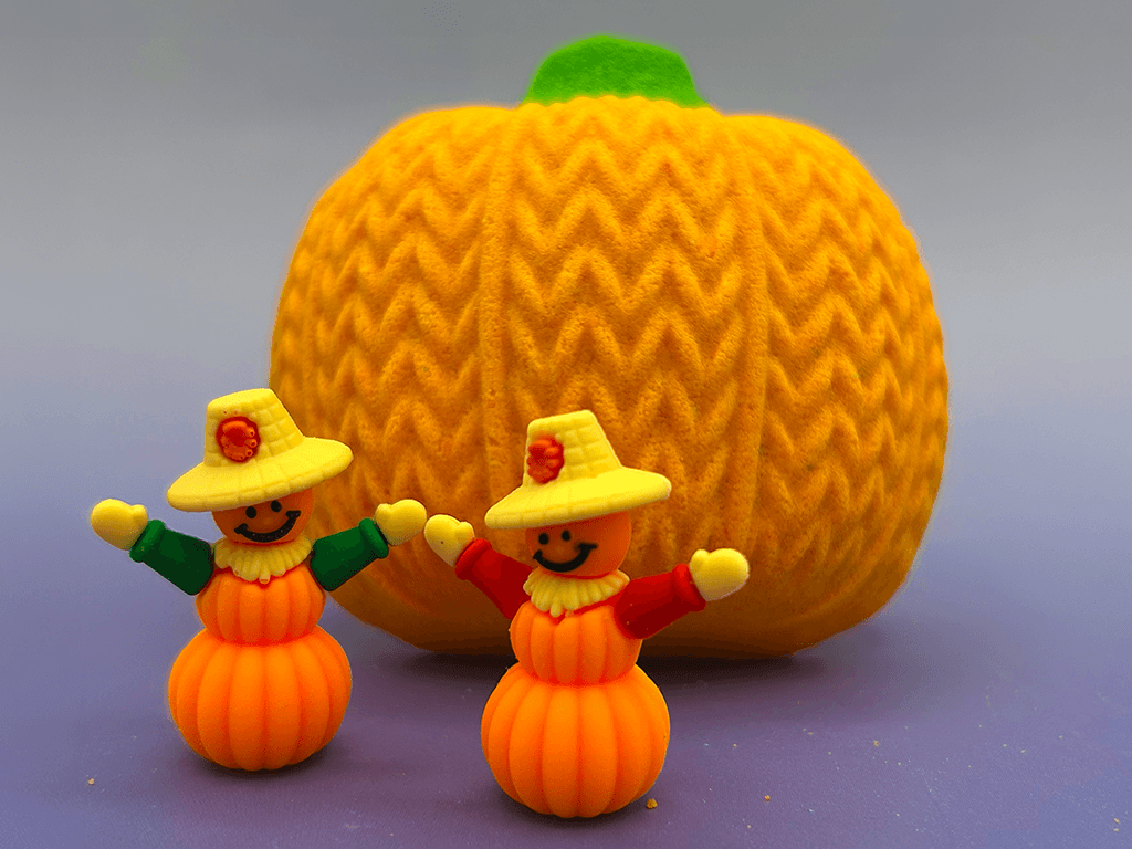 Fall Knitted Pumpkin Bath Bomb for Kids with Pumpkin Character Toy Inside