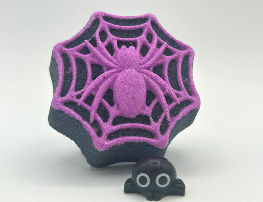 🕸️ Spider Web Kids Bath Bomb with Cute Spider Toy Inside