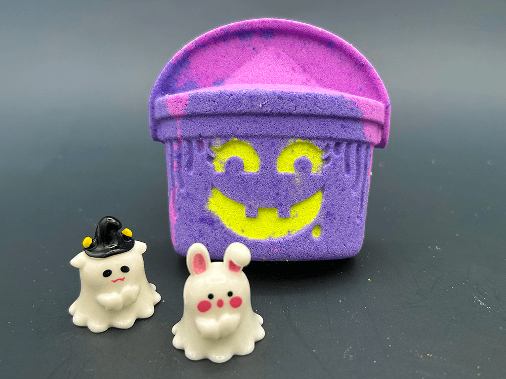 Halloween Trick-or-Treat Bucket Bath Bomb for Kids with Cute Animal Ghost Toy Inside