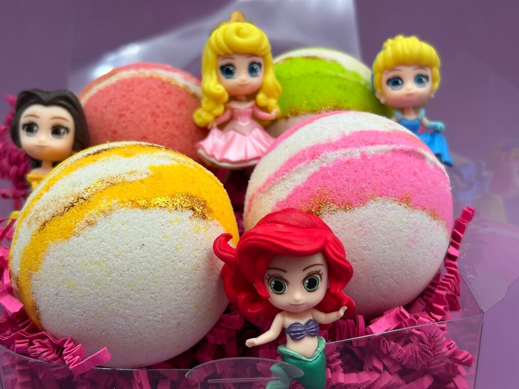 PRINCESS Kids Bath Bomb Gift Box with Toys Inside - 4 ct