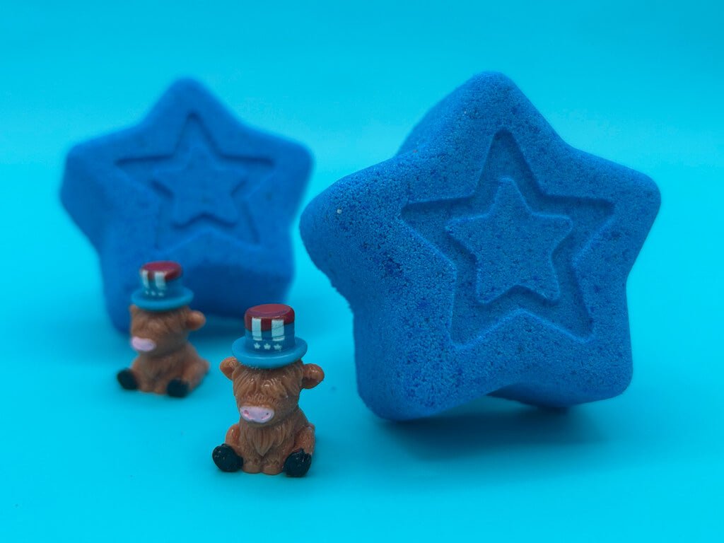 BASICS Patriotic Star Bath Bomb with Patriotic Highland Cow Figure Inside - Berwyn Betty's Bath & Body Shop