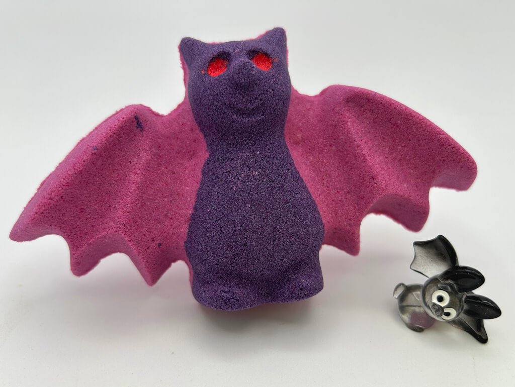 Bat Kids Bath Bomb with Bat Figure Toy Inside - Berwyn Betty's Bath & Body Shop