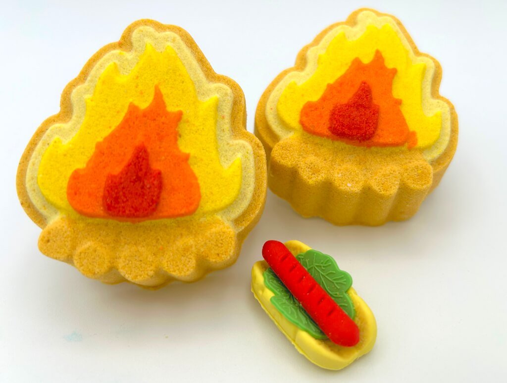 Campfire Bath Bomb with Hot Dog Eraser Toy - Berwyn Betty's Bath & Body Shop