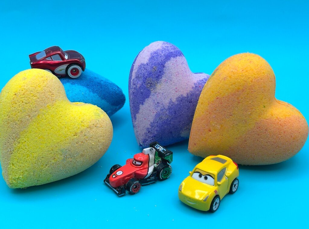 CARS HEART Kids Bath Bomb with Car Toy Inside - Berwyn Betty's Bath & Body Shop