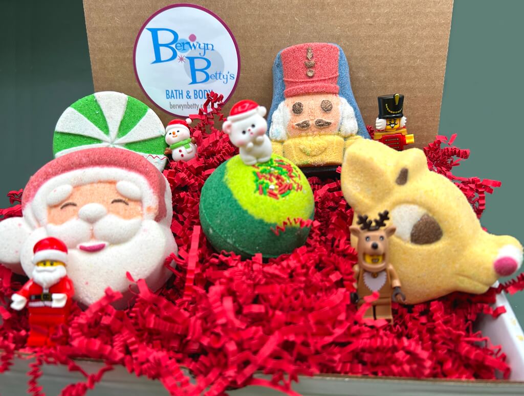 Christmas Kids Bath Bombs Gift Box with Holiday Themed Bombs - 5 ct - Berwyn Betty's Bath & Body Shop