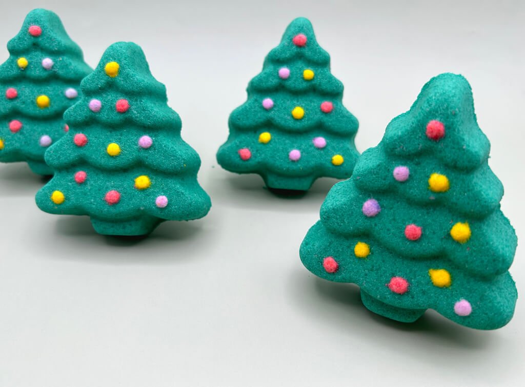 Christmas Tree Kids Bath Bomb with Elf Flinger Toy Inside - Berwyn Betty's Bath & Body Shop