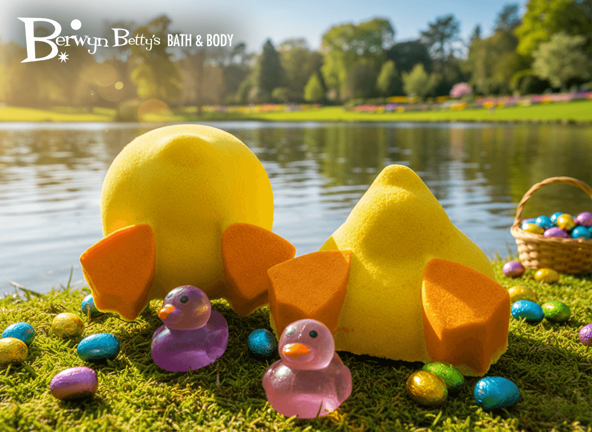 Duck Butt Kids Bath Bomb with Mochi Duck Toy Inside - Berwyn Betty's Bath & Body Shop