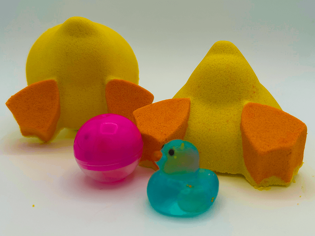 Duck Butt Kids Bath Bomb with Mochi Duck Toy Inside - Berwyn Betty's Bath & Body Shop