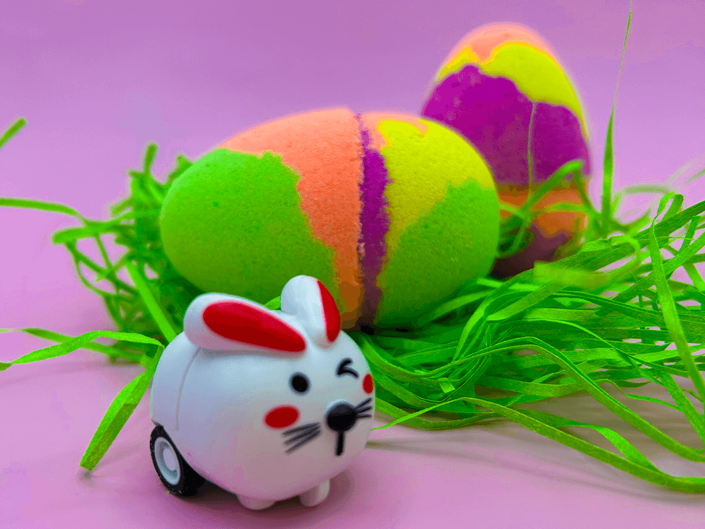 Easter Kids Bath Bomb with Pullback Bunny Racer Toy Inside - Berwyn Betty's Bath & Body Shop