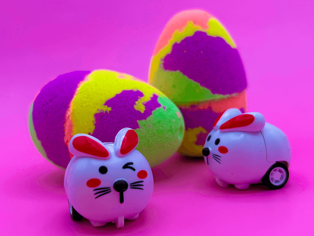 Easter Kids Bath Bomb with Pullback Bunny Racer Toy Inside - Berwyn Betty's Bath & Body Shop