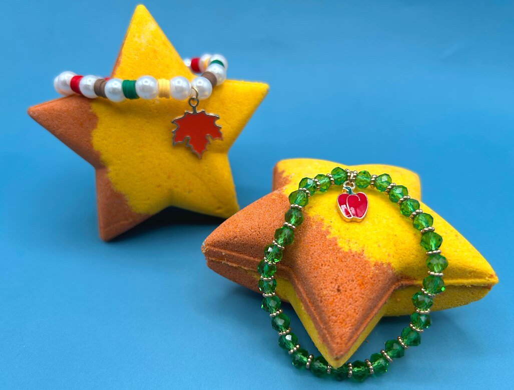 Fall Star Kids Bath Bomb with Fall - Themed Bracelet Inside - Berwyn Betty's Bath & Body Shop