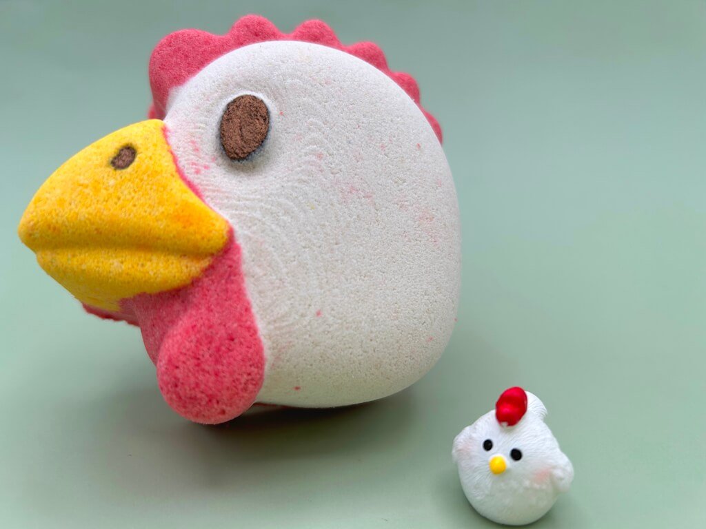 Farm Chicken Kids Bath Bomb with Chicken Figure Toy Inside - Berwyn Betty's Bath & Body Shop