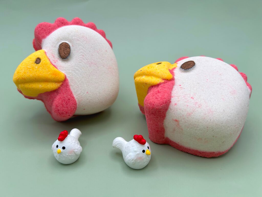 Farm Chicken Kids Bath Bomb with Chicken Figure Toy Inside - Berwyn Betty's Bath & Body Shop