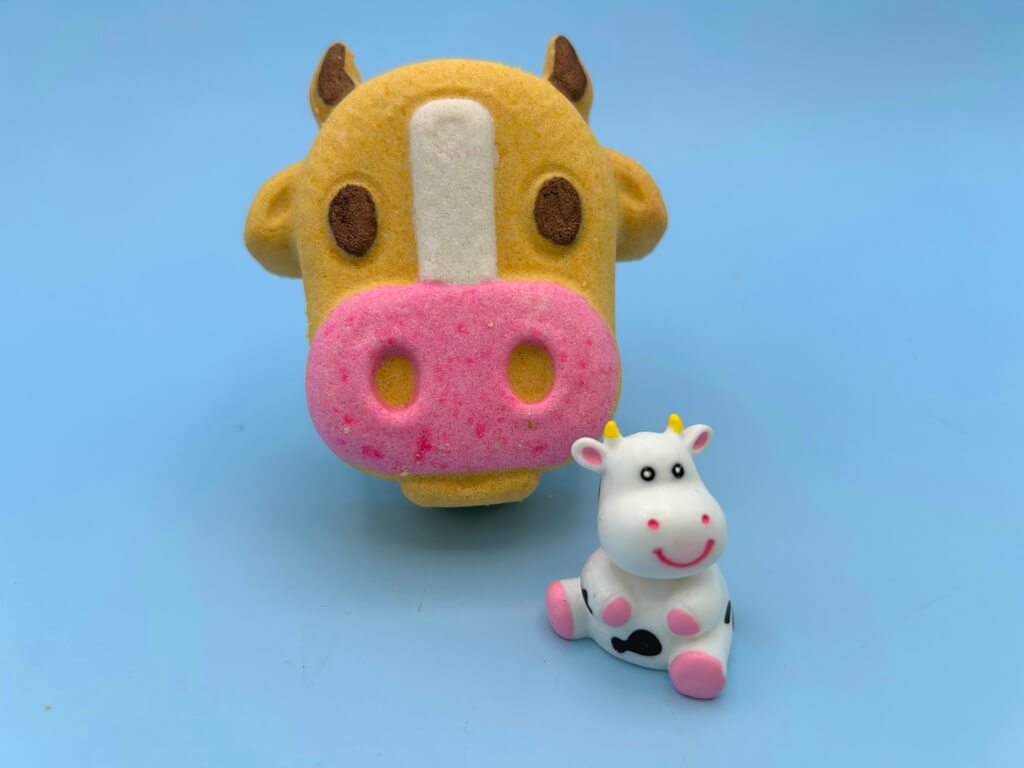 Farm Cow Kids Bath Bomb with Cow Figure Toy Inside - Berwyn Betty's Bath & Body Shop