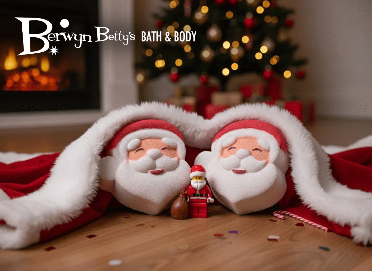 Jolly Santa Kids Bath Bomb with Santa Minifigure Inside