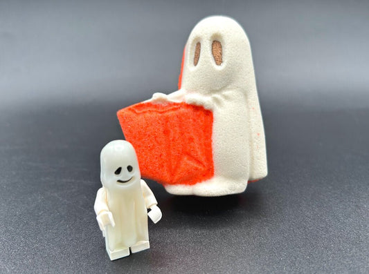 Ghost Trick or Treater Kids Bath Bomb with Ghost Mini Figurine Inside - Berwyn Betty's Bath & Body Shop