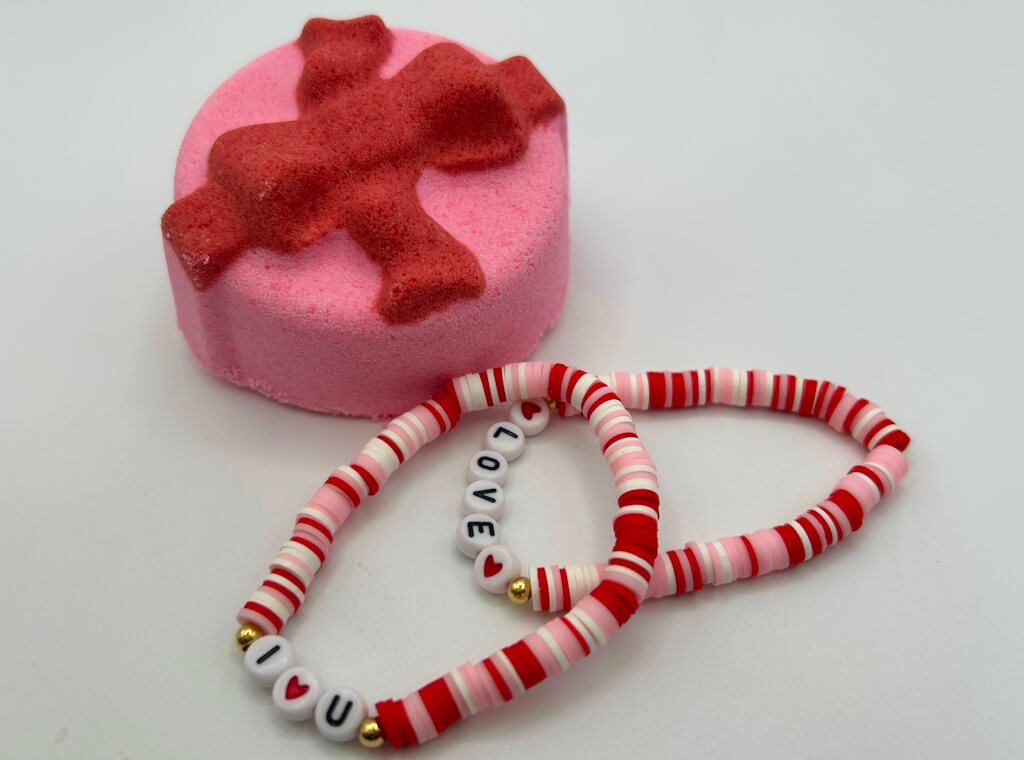 Gift Box with Bow Kids Bath Bomb with Valentines Bracelet Inside - Berwyn Betty's Bath & Body Shop