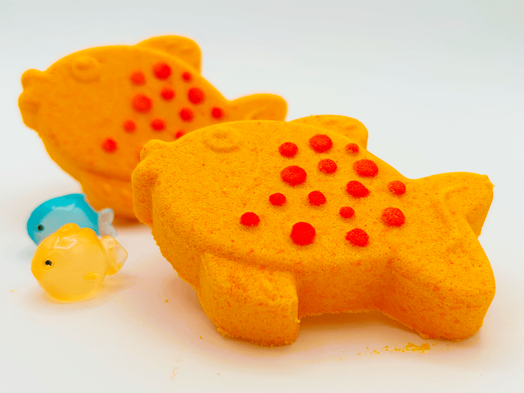 Goldfish Kids Bath Bomb with Luminous Fish Toy Inside - Berwyn Betty's Bath & Body Shop