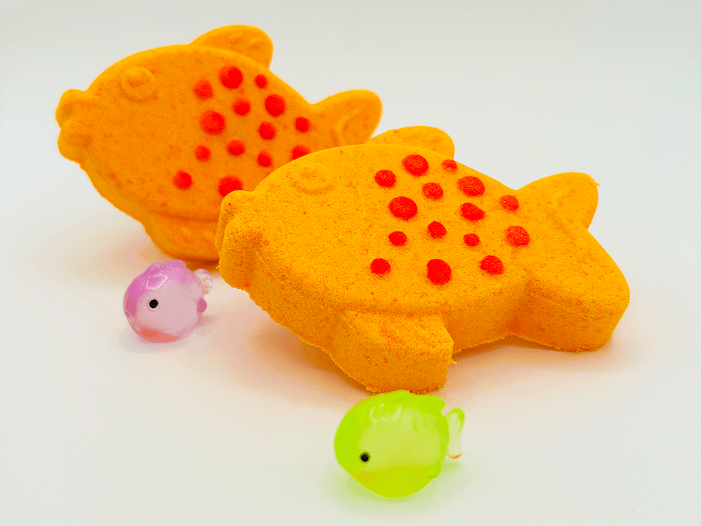 Goldfish Kids Bath Bomb with Luminous Fish Toy Inside - Berwyn Betty's Bath & Body Shop