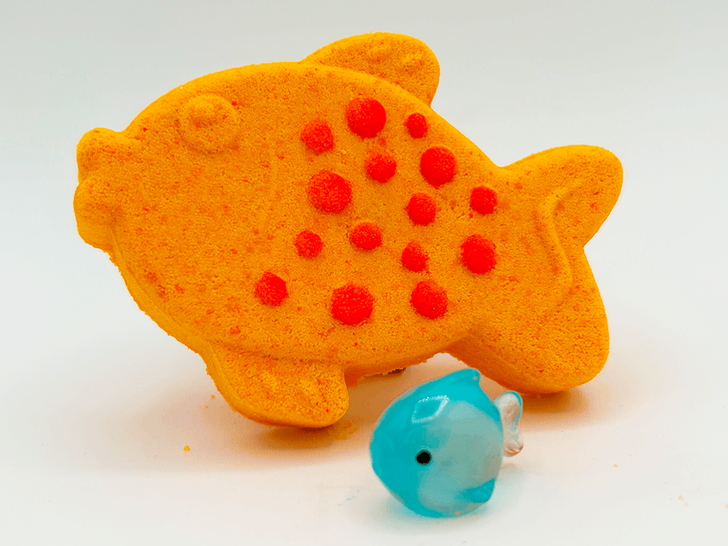 Goldfish Kids Bath Bomb with Luminous Fish Toy Inside - Berwyn Betty's Bath & Body Shop