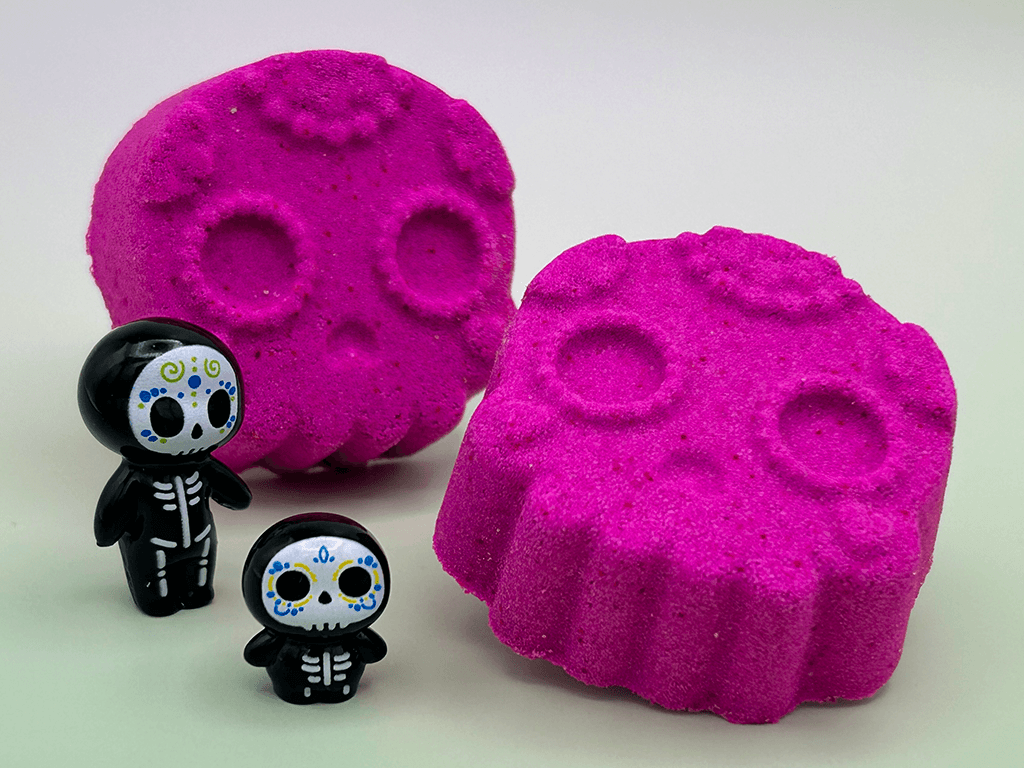 Halloween Bath Bomb Gift Bag for Kids – 6 Count with Surprise Toys Inside - Berwyn Betty's Bath & Body Shop