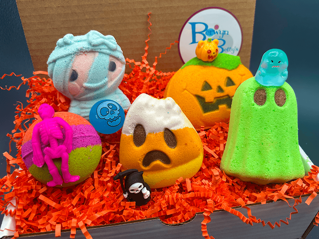 Halloween Bath Bombs Gift Box for Kids - 5 Count with Surprise Toys Inside - Berwyn Betty's Bath & Body Shop