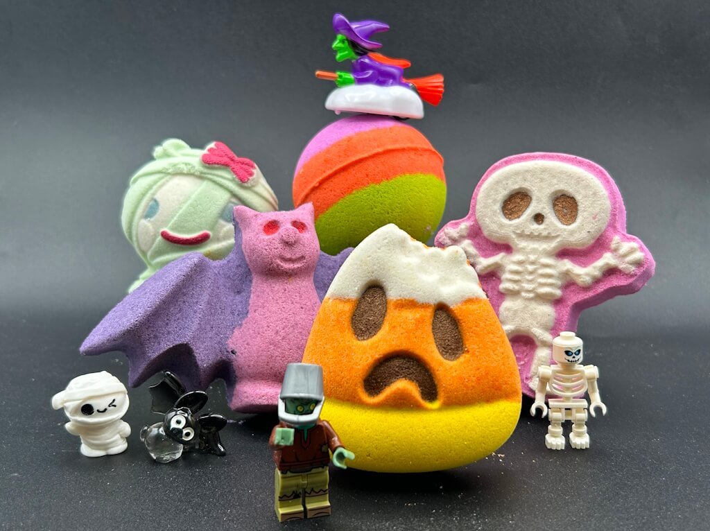 HALLOWEEN Bath Bombs Gift Box with Holiday Themed Bombs - 5 ct - Berwyn Betty's Bath & Body Shop