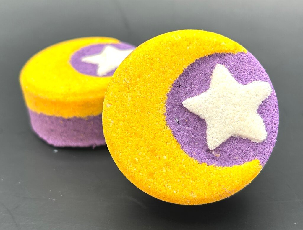 🌙 Halloween Crescent Moon Kids Bath Bomb with Black Cat Toy Inside - Berwyn Betty's Bath & Body Shop