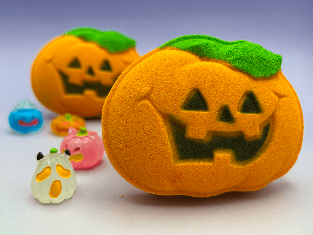 Halloween Happy Pumpkin Bath Bomb for Kids with Surprise Luminous jack-o'-lantern Toy Inside - Berwyn Betty's Bath & Body Shop