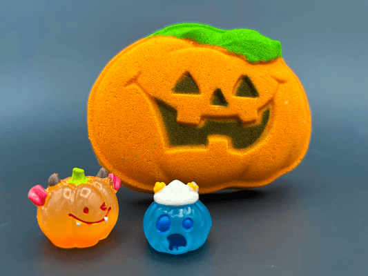 Halloween Happy Pumpkin Bath Bomb for Kids with Surprise Luminous jack-o'-lantern Toy Inside - Berwyn Betty's Bath & Body Shop