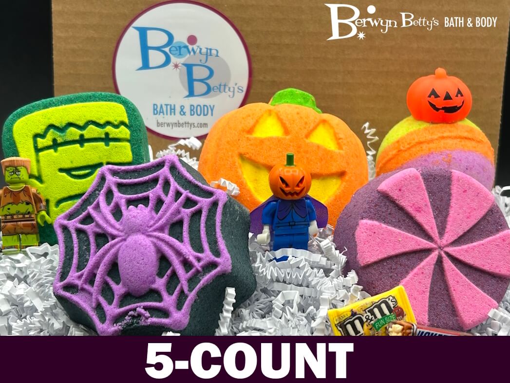 🎃HALLOWEEN Kids Bath Bombs Gift Box - 5 ct Spooky Surprises! - Berwyn Betty's Bath & Body Shop