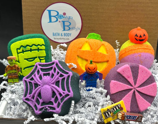 🎃HALLOWEEN Kids Bath Bombs Gift Box - 5 ct Spooky Surprises! - Berwyn Betty's Bath & Body Shop