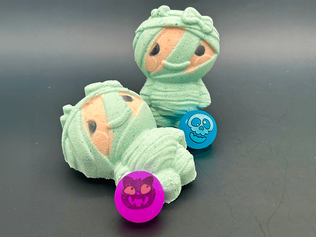 Halloween Mummy Bath Bomb for Kids with Surprise Bouncy Ball Toy Inside - Berwyn Betty's Bath & Body Shop