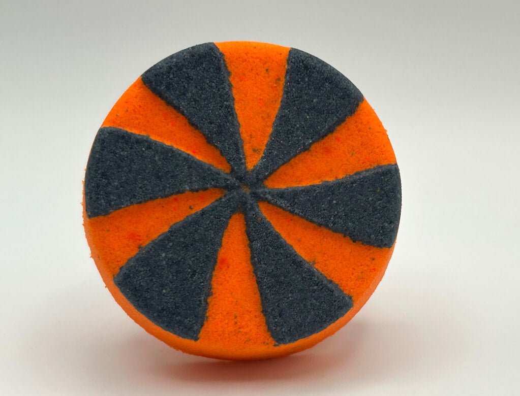 🍭 Halloween Pinwheel Candy Kids Bath Bomb with Candy Trinkets Inside - Berwyn Betty's Bath & Body Shop